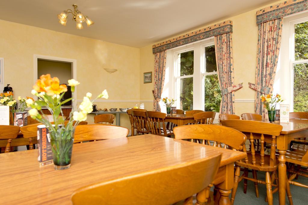 Yha Eyam Hostel Ngoại thất bức ảnh