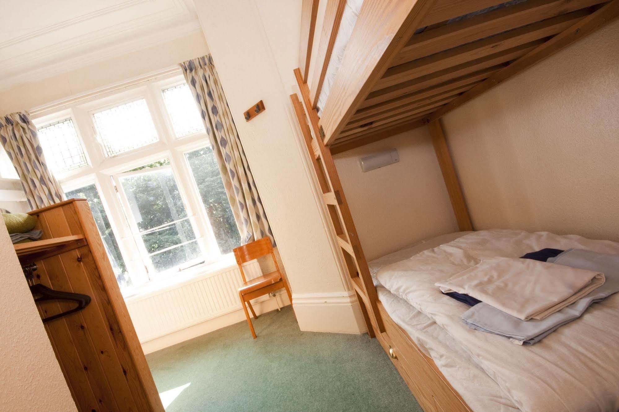 Yha Eyam Hostel Ngoại thất bức ảnh